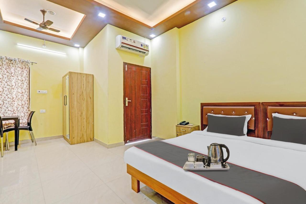 Capital O Phenix Elite Near Phoenix United Lucknow Exterior photo
