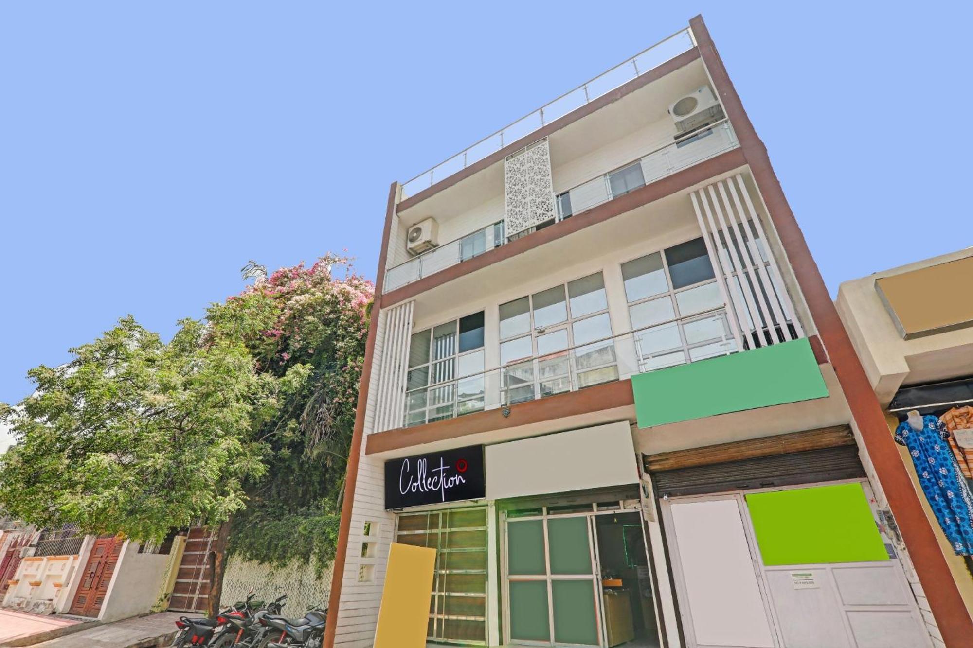Capital O Phenix Elite Near Phoenix United Lucknow Exterior photo